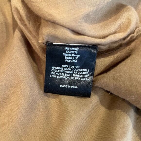 Nili Lotan Miles Blouse in Camel Tan Button Front Collar FOR REPAIR Size Medium - Picture 10 of 15